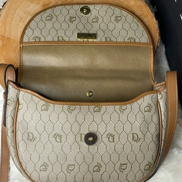 Christian Dior Vintage Honeycomb with Tan Leather Crossbody - Picture 7 of 8